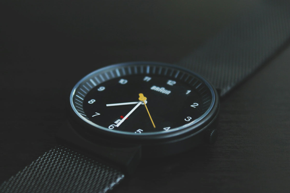 TEST IMAGE. Digital watch.