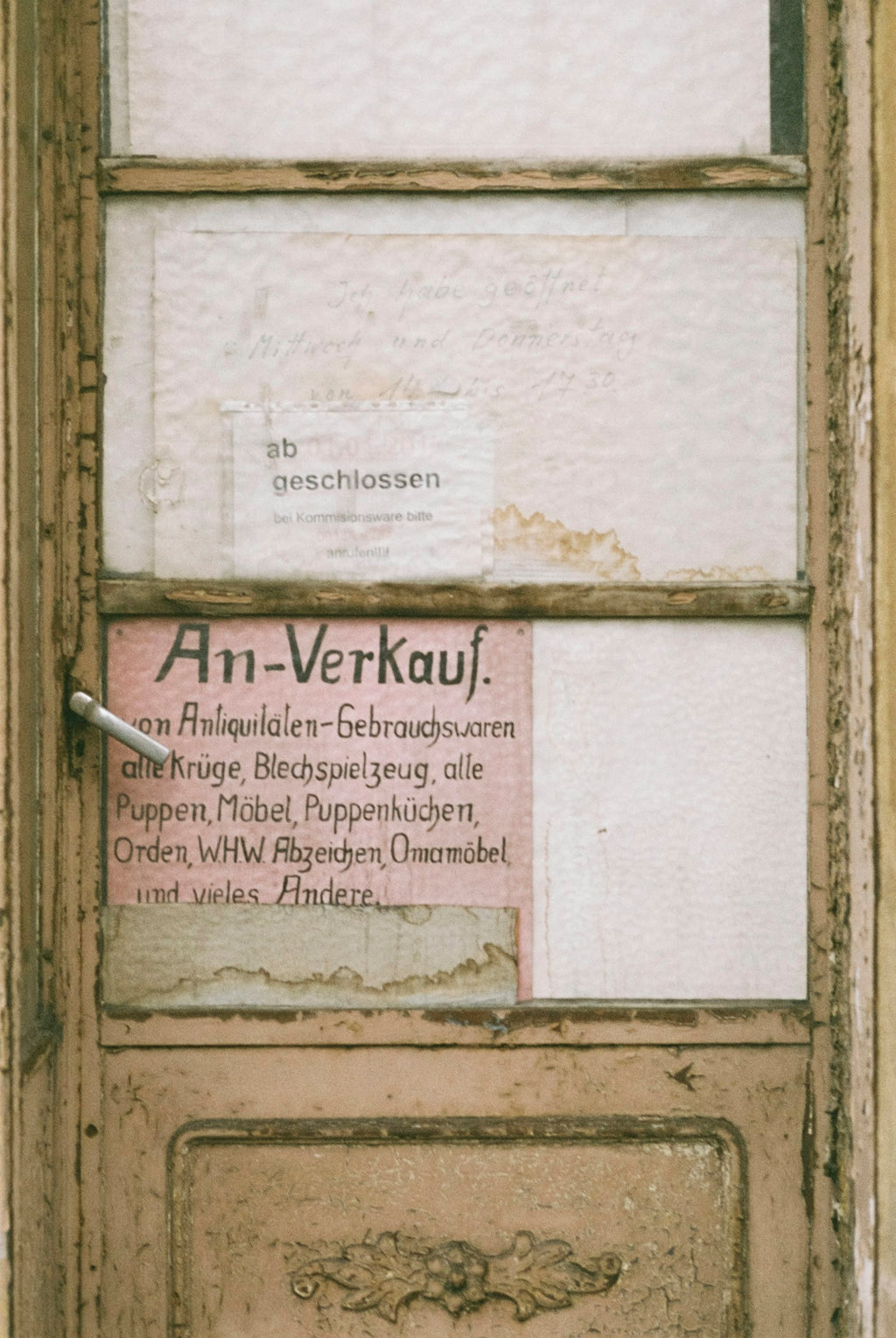 Example · Photo: Markus Spiske · Unsplash