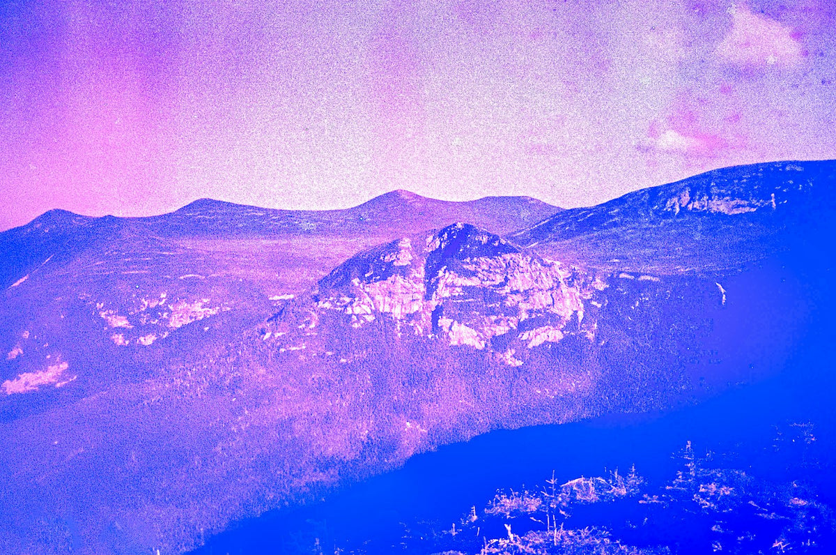 Example · Photo: Gin Majka · Unsplash